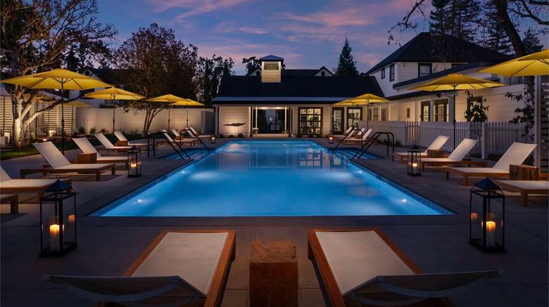 <b>MacArthur Place Hotel and Spa Pool</b>. Images powered by <a href="https://iceportal.shijigroup.com/" title="IcePortal" target="_blank">IcePortal</a>.