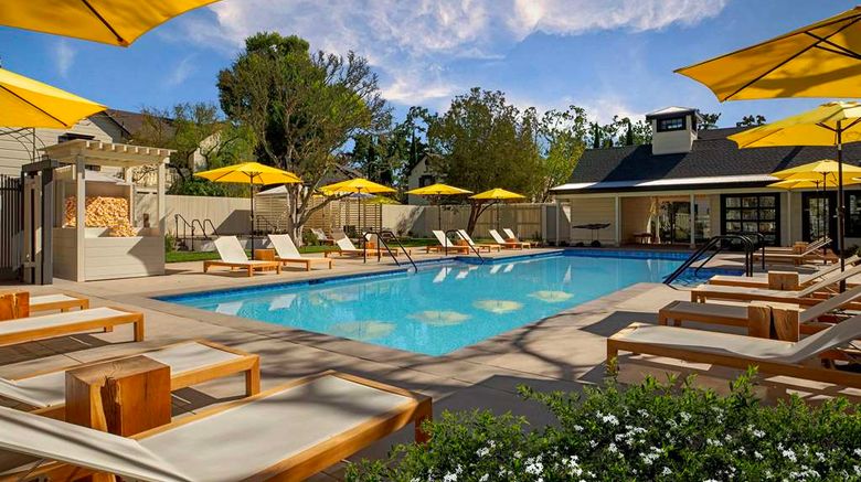 <b>MacArthur Place Hotel and Spa Pool</b>. Images powered by <a href="https://iceportal.shijigroup.com/" title="IcePortal" target="_blank">IcePortal</a>.