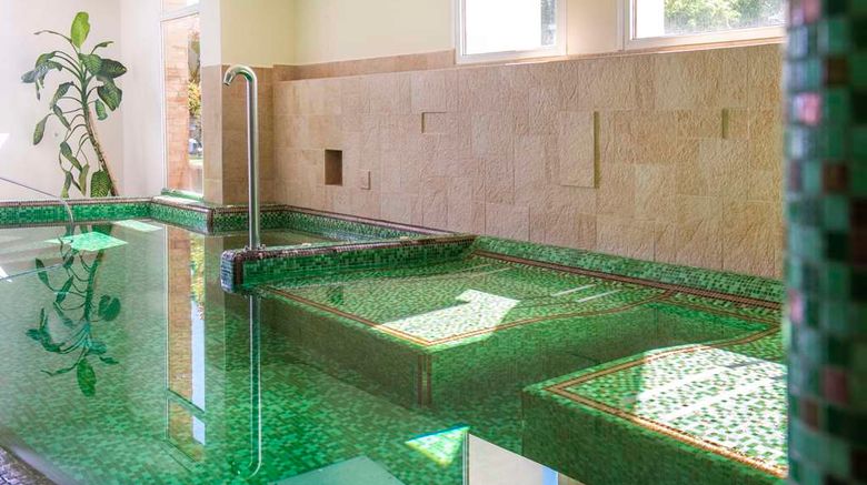 <b>Residence Conference & Wellness Spa</b>. Images powered by <a href="https://iceportal.shijigroup.com/" title="IcePortal" target="_blank">IcePortal</a>.
