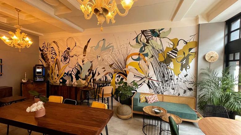 <b>Urban Jungle Hotel Orleans Restaurant</b>. Images powered by <a href="https://iceportal.shijigroup.com/" title="IcePortal" target="_blank">IcePortal</a>.