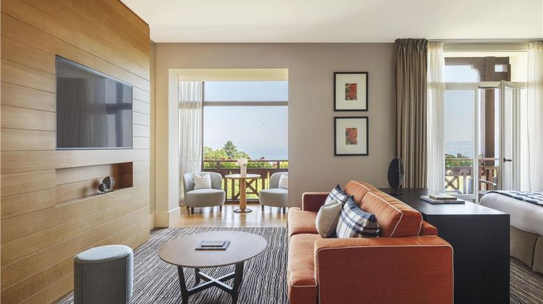 <b>Hotel Ermitage - Evian Resort Room</b>. Images powered by <a href="https://iceportal.shijigroup.com/" title="IcePortal" target="_blank">IcePortal</a>.