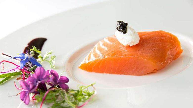 <b>Hotel Ermitage - Evian Resort Restaurant</b>. Images powered by <a href="https://iceportal.shijigroup.com/" title="IcePortal" target="_blank">IcePortal</a>.