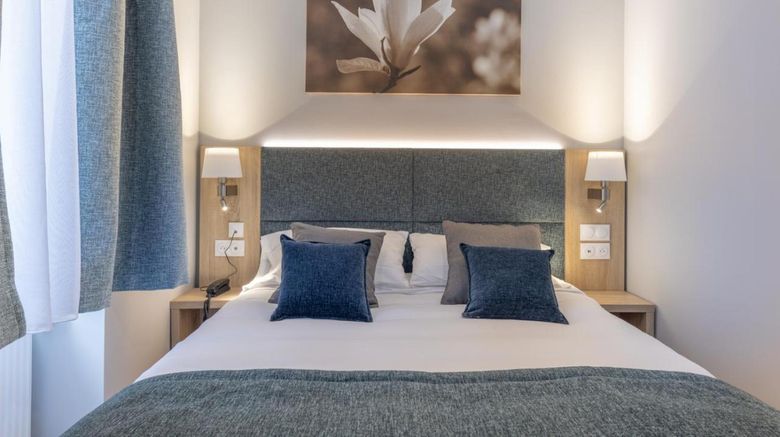<b>Hotel Saint Augustin Room</b>. Images powered by <a href="https://iceportal.shijigroup.com/" title="IcePortal" target="_blank">IcePortal</a>.