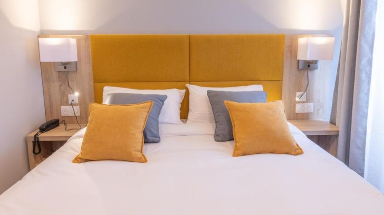 <b>Hotel Saint Augustin Room</b>. Images powered by <a href="https://iceportal.shijigroup.com/" title="IcePortal" target="_blank">IcePortal</a>.
