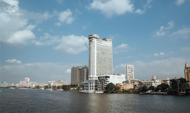 Hilton Cairo Grand Nile Exterior