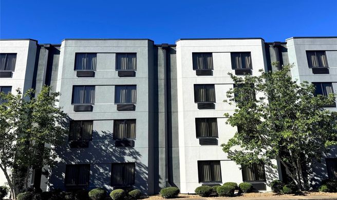 Travelodge by Wyndham Flowood Exterior