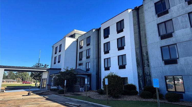Travelodge by Wyndham Flowood Exterior