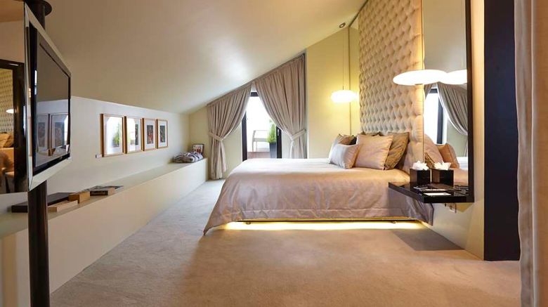 <b>9Hotel Mercy Suite</b>. Images powered by <a href="https://iceportal.shijigroup.com/" title="IcePortal" target="_blank">IcePortal</a>.