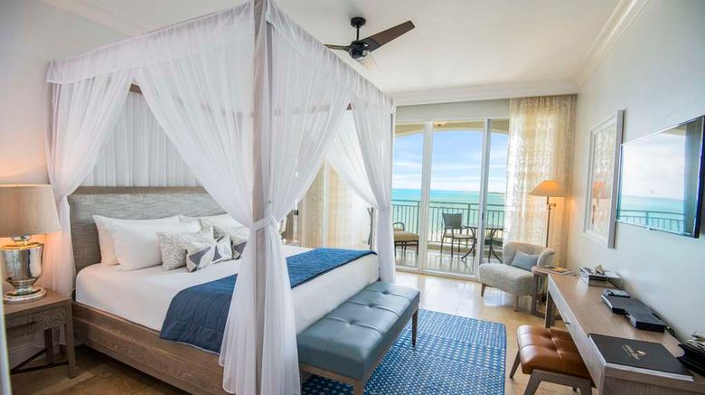 <b>Seven Stars Resort & Spa Suite</b>. Images powered by <a href="https://iceportal.shijigroup.com/" title="IcePortal" target="_blank">IcePortal</a>.
