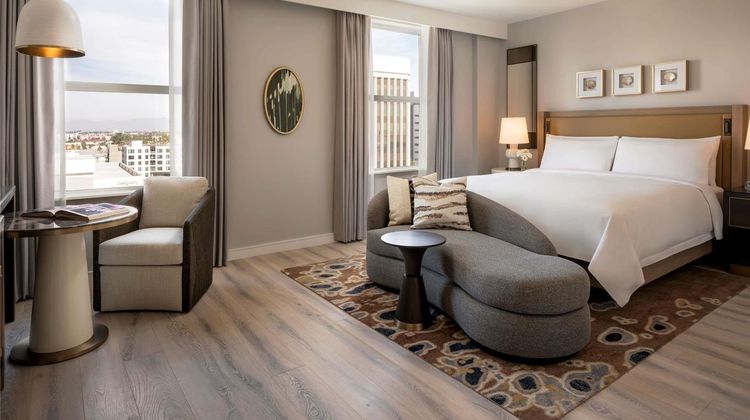 Fairmont Breakers Long Beach Room