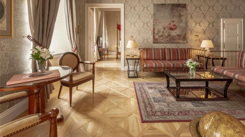 <b>The Mozart Prague Room</b>. Images powered by <a href="https://iceportal.shijigroup.com/" title="IcePortal" target="_blank">IcePortal</a>.