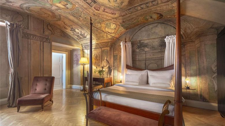 <b>The Mozart Prague Room</b>. Images powered by <a href="https://iceportal.shijigroup.com/" title="IcePortal" target="_blank">IcePortal</a>.