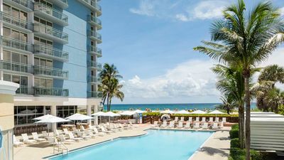 The Singer Oceanfront Resort