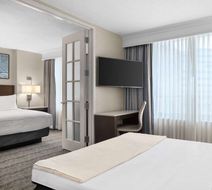 Hampton Inn & Stes Downers Grove Chicago Room