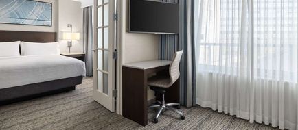Hampton Inn & Stes Downers Grove Chicago Room