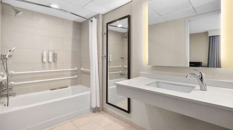 Hampton Inn & Stes Downers Grove Chicago Room