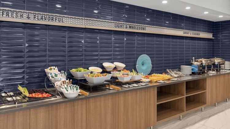 Hampton Inn & Stes Downers Grove Chicago Restaurant