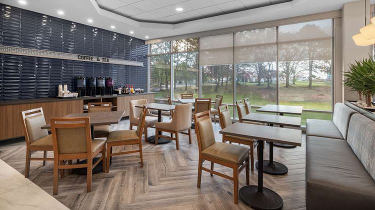 Hampton Inn & Stes Downers Grove Chicago Restaurant