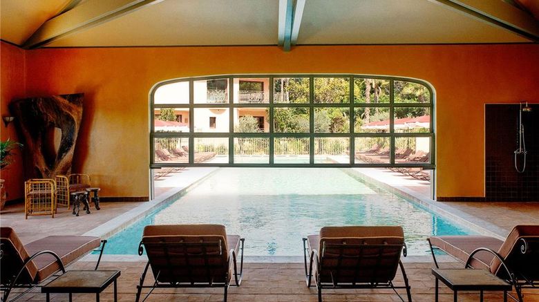 <b>Le Mas Candille Hotel Pool</b>. Images powered by <a href="https://iceportal.shijigroup.com/" title="IcePortal" target="_blank">IcePortal</a>.