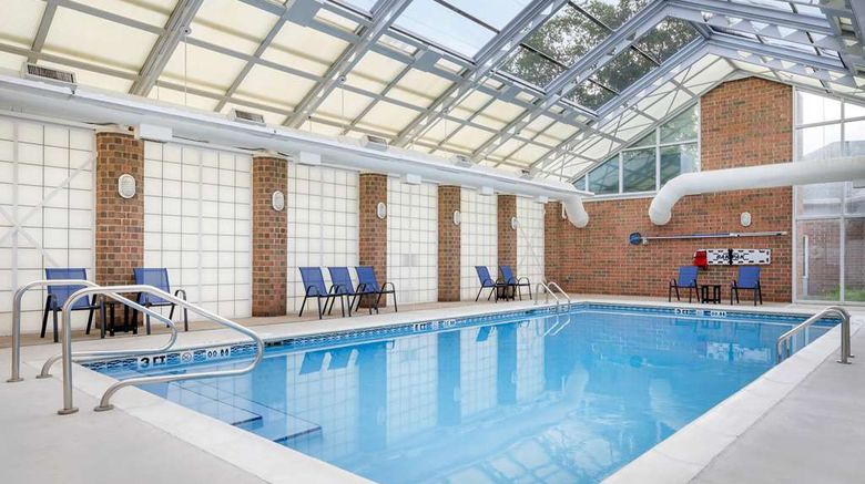 <b>Hilton Vacation Varsity Club South Bend Pool</b>. Images powered by <a href="https://iceportal.shijigroup.com/" title="IcePortal" target="_blank">IcePortal</a>.