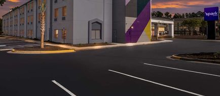 Spark by Hilton Augusta Exterior