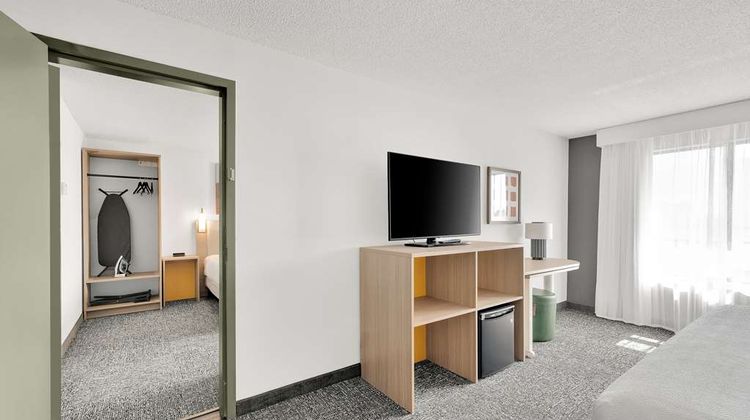 Spark by Hilton Toronto Markham Room