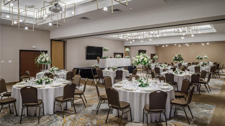 <b>DoubleTree by Hilton Laredo Meeting</b>. Images powered by <a href="https://iceportal.shijigroup.com/" title="IcePortal" target="_blank">IcePortal</a>.