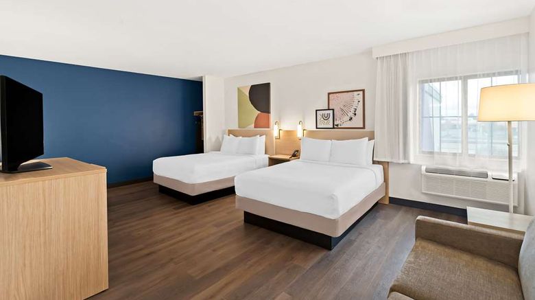 <b>Spark by Hilton Wichita East Room</b>. Images powered by <a href="https://iceportal.shijigroup.com/" title="IcePortal" target="_blank">IcePortal</a>.