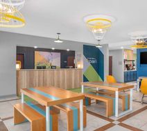 Spark by Hilton Minot Lobby