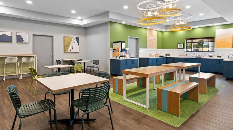 Spark by Hilton Wichita Falls Restaurant