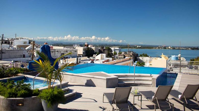 <b>Palacio Provincial Pool</b>. Images powered by <a href="https://iceportal.shijigroup.com/" title="IcePortal" target="_blank">IcePortal</a>.