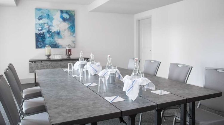 Hotel Renovo Meeting