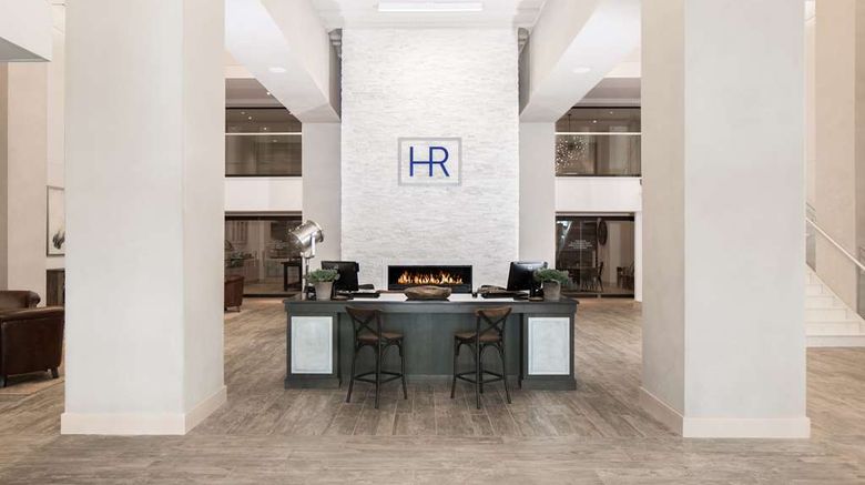 <b>Hotel Renovo Lobby</b>. Images powered by <a href="https://iceportal.shijigroup.com/" title="IcePortal" target="_blank">IcePortal</a>.