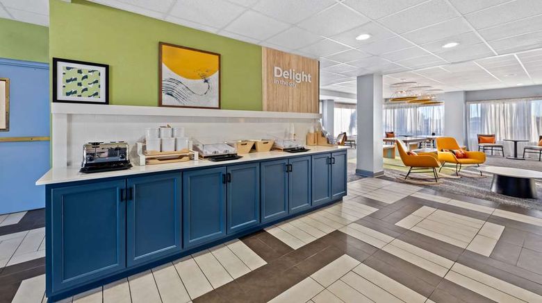 <b>Spark by Hilton Tuscaloosa University Restaurant</b>. Images powered by <a href="https://iceportal.shijigroup.com/" title="IcePortal" target="_blank">IcePortal</a>.