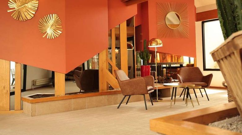 <b>Hostellerie d'Aussois Restaurant</b>. Images powered by <a href="https://iceportal.shijigroup.com/" title="IcePortal" target="_blank">IcePortal</a>.