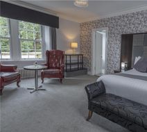 Buchanan Arms Hotel & Spa Room