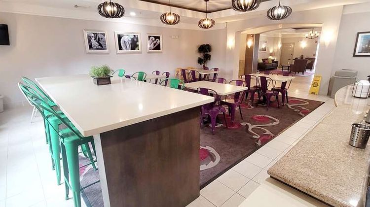 Kemah Edgewater Hotel, SureStay Coll Restaurant
