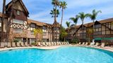 <b>Anaheim Majestic Garden Hotel Pool</b>. Images powered by <a href="https://iceportal.shijigroup.com/" title="IcePortal" target="_blank">IcePortal</a>.
