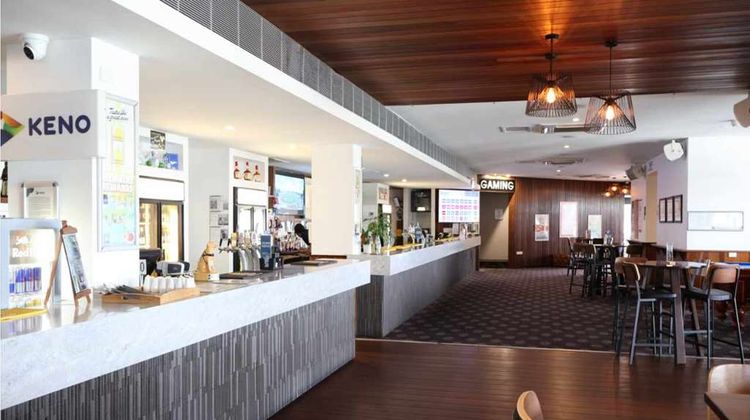 Gladstone Reef Motel Restaurant