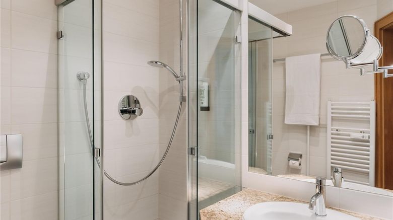<b>Altstadthotel Arch Room</b>. Images powered by <a href="https://iceportal.shijigroup.com/" title="IcePortal" target="_blank">IcePortal</a>.