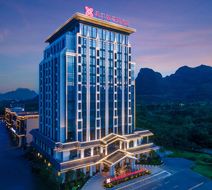 Hilton Garden Inn Xingyi Wanfenglin Exterior