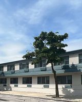 Manitowoc Inn