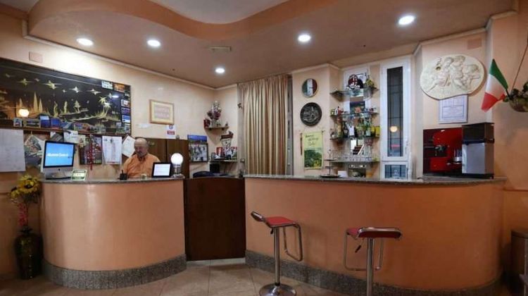 Hotel Piola Lobby
