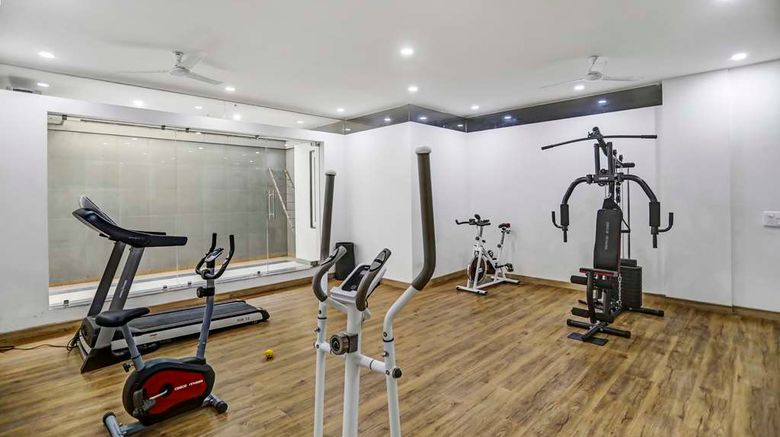 <b>Windsor Castle Health</b>. Images powered by <a href="https://iceportal.shijigroup.com/" title="IcePortal" target="_blank">IcePortal</a>.