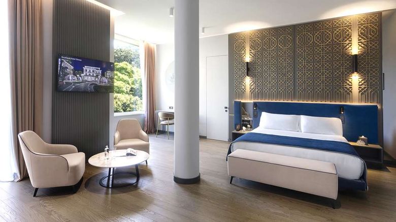 <b>Boutique Hotel Stresa Suite</b>. Images powered by <a href="https://iceportal.shijigroup.com/" title="IcePortal" target="_blank">IcePortal</a>.
