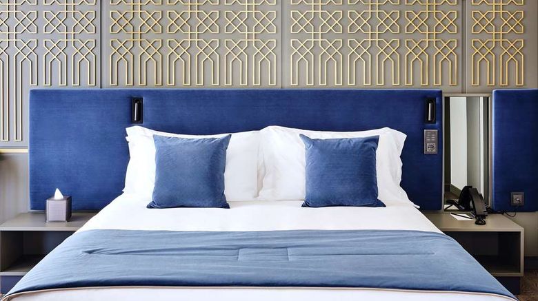 <b>Boutique Hotel Stresa Room</b>. Images powered by <a href="https://iceportal.shijigroup.com/" title="IcePortal" target="_blank">IcePortal</a>.