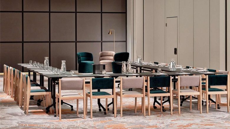 <b>Moevenpick Grand Hotel Wroclaw Meeting</b>. Images powered by <a href="https://iceportal.shijigroup.com/" title="IcePortal" target="_blank">IcePortal</a>.