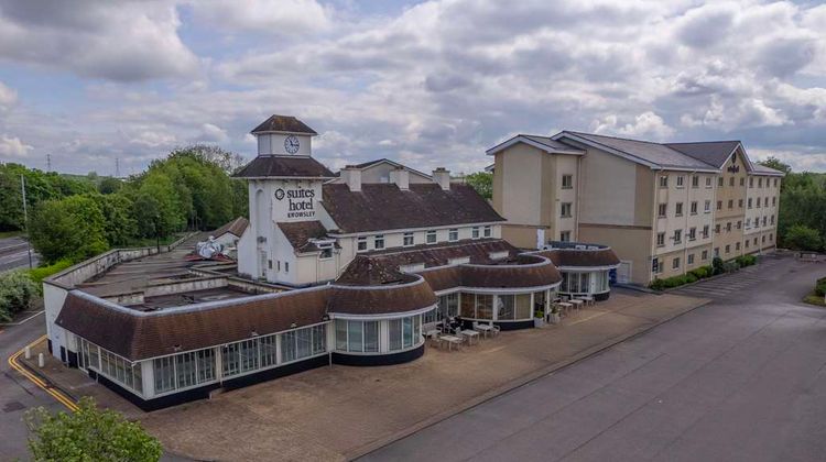 Best Western Premier Suites Hotel & Spa Exterior
