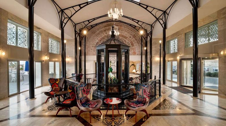 <b>Dolce by Wyndham Cesme Alacati Lobby</b>. Images powered by <a href="https://iceportal.shijigroup.com/" title="IcePortal" target="_blank">IcePortal</a>.