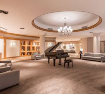 Sesimbra Oceanfront Hotel Lobby